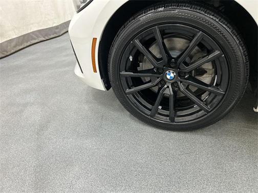 2019 BMW 330 xDrive