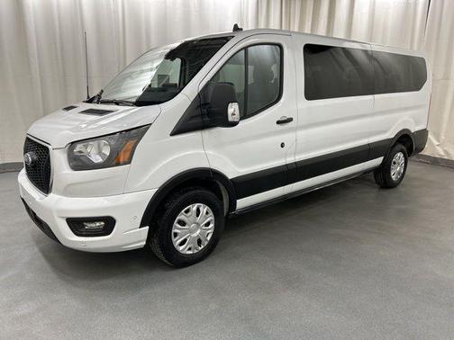 2023 Ford Transit-350 XLT