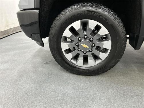 2024 Chevrolet Silverado 2500 Custom