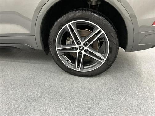 2023 Audi Q5 e 55 S line Premium Plus