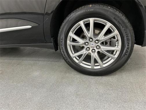 2023 Buick Enclave Essence AWD