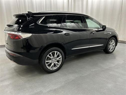 2023 Buick Enclave Essence AWD
