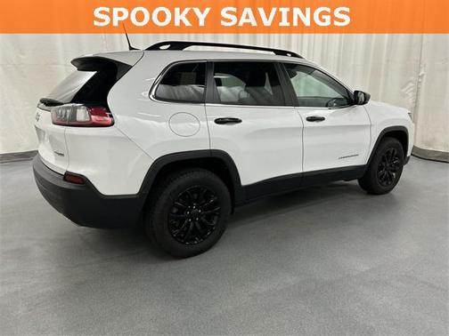 2022 Jeep Cherokee Latitude Lux