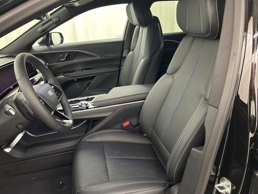 2025 Cadillac LYRIQ Luxury