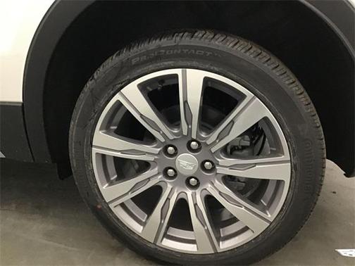 2021 Cadillac XT4 Premium Luxury