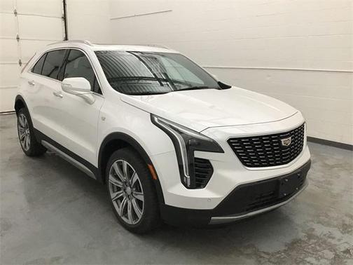 2021 Cadillac XT4 Premium Luxury