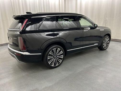 Stellar Black Metallic 2026 Cadillac VISTIQ Premium Luxury