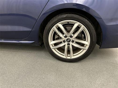 2022 Audi A4 45 S line Premium Plus