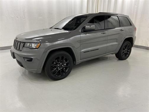 2021 Jeep Grand Cherokee Laredo