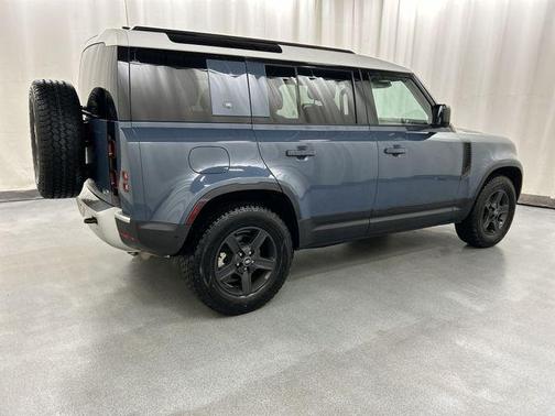 2023 Land Rover Defender 110 S