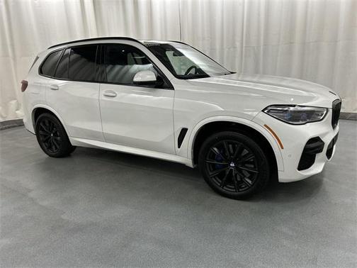 2022 BMW X5 M50i
