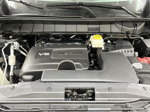 2022 Nissan Pathfinder S 4WD