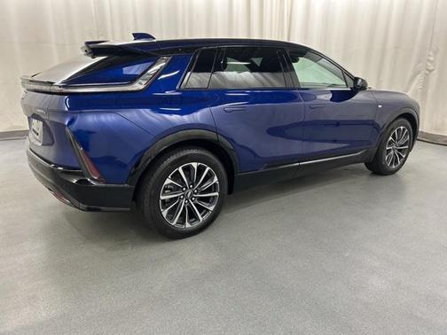 2025 Cadillac LYRIQ Sport w/1SF
