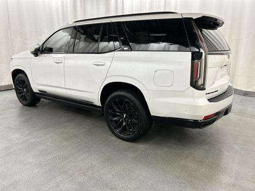 Crystal White Tricoat 2022 Cadillac Escalade Sport