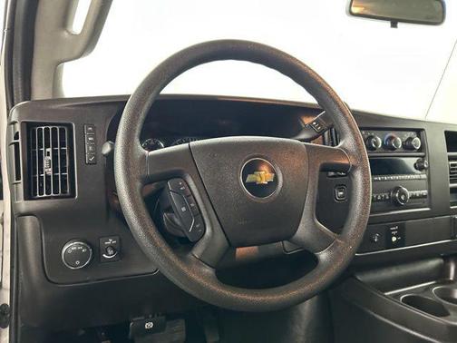 Summit White 2024 Chevrolet Express 2500 Work Van