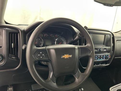 2018 Chevrolet Silverado 1500 Custom
