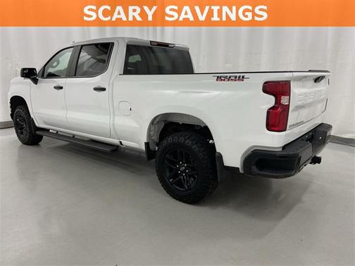 2022 Chevrolet Silverado 1500 Custom Trail Boss