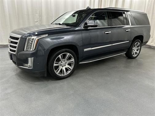 2019 Cadillac Escalade ESV Luxury
