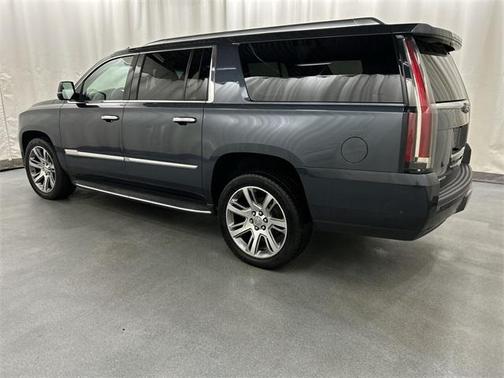 2019 Cadillac Escalade ESV Luxury