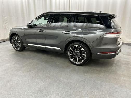 Magnetic Gray 2020 Lincoln Aviator Reserve AWD