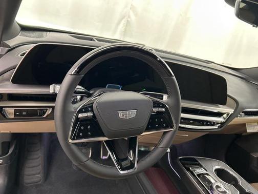 2025 Cadillac LYRIQ Sport w/1SK