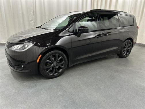 2018 Chrysler Pacifica Touring Plus