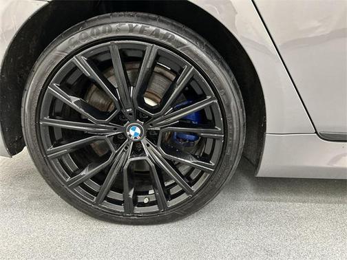 2022 BMW 750 i xDrive
