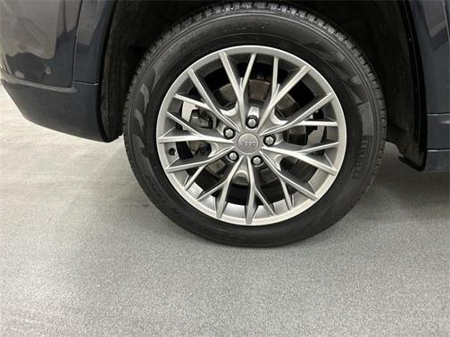 2022 Jeep Grand Cherokee 4xe Summit