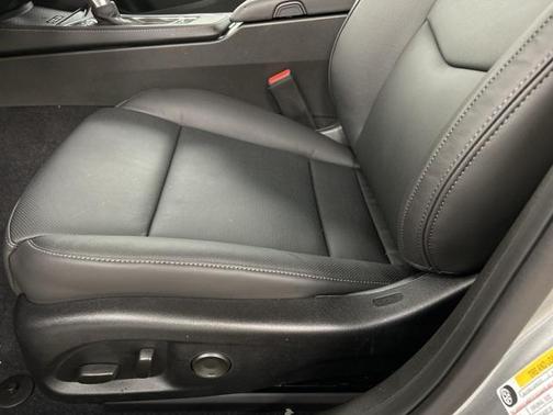 2026 Cadillac CT4 Premium Luxury RWD