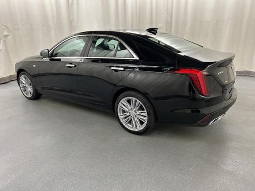 2025 Cadillac CT4 Premium Luxury RWD