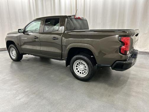 Harvest Bronze Metallic 2023 Chevrolet Colorado WT