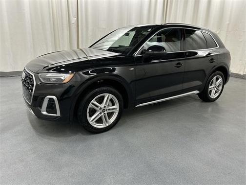 2022 Audi Q5 e 55 S line Premium Plus