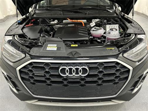 2022 Audi Q5 e 55 S line Premium Plus