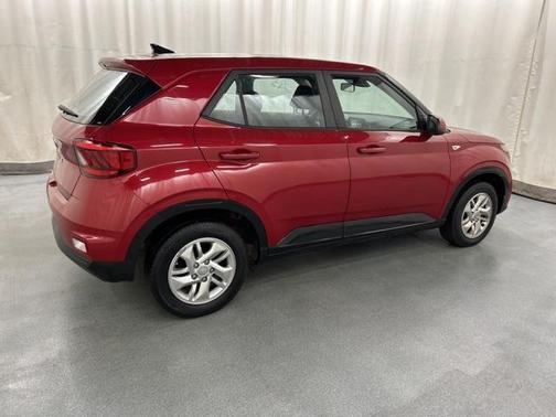 2021 Hyundai VENUE SE