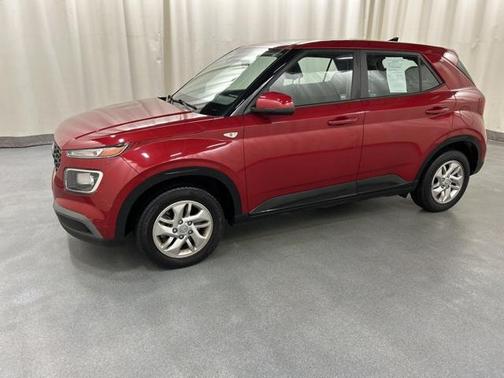 2021 Hyundai VENUE SE
