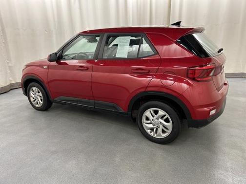 2021 Hyundai VENUE SE