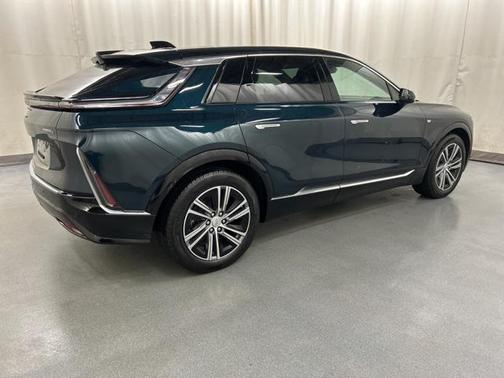 2025 Cadillac LYRIQ Luxury w/1SD