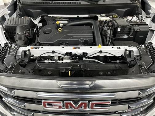 2023 GMC Terrain AWD AT4