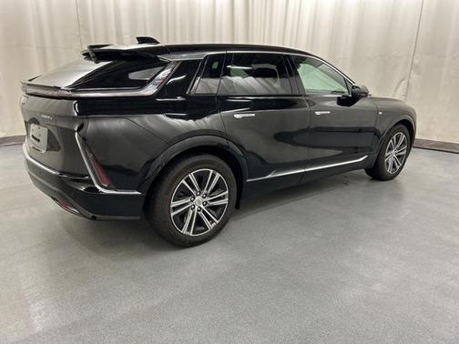 2025 Cadillac LYRIQ Luxury w/1SC