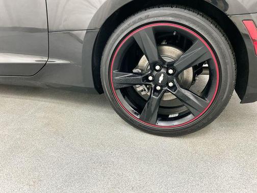 2022 Chevrolet Camaro RWD Coupe LT1