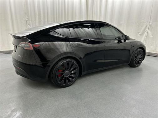 2023 Tesla Model Y Performance Dual Motor All-Wheel Drive