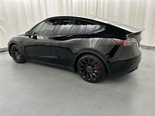 2023 Tesla Model Y Performance Dual Motor All-Wheel Drive