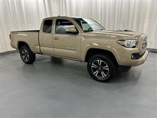 2016 Toyota Tacoma TRD Sport