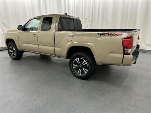 2016 Toyota Tacoma TRD Sport
