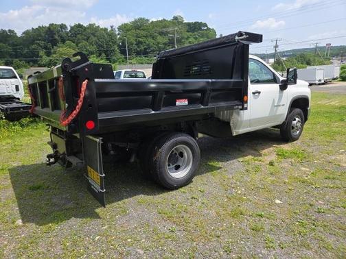 2025 Chevrolet Silverado 3500 WT
