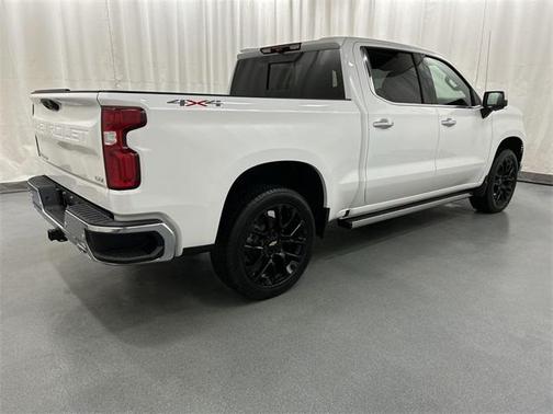 2025 Chevrolet Silverado 1500 LTZ