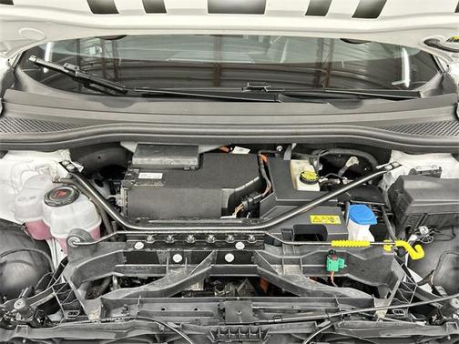 2022 Audi e-tron Premium Plus