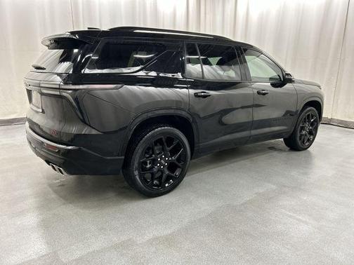 2025 Chevrolet Traverse RS