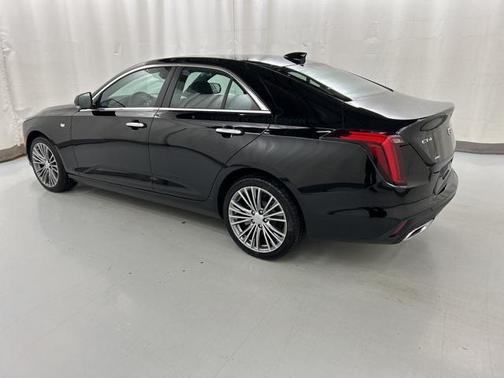 2025 Cadillac CT4 Premium Luxury