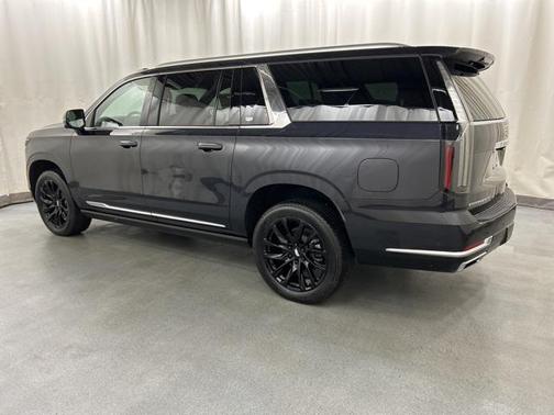 2026 Cadillac Escalade ESV Luxury